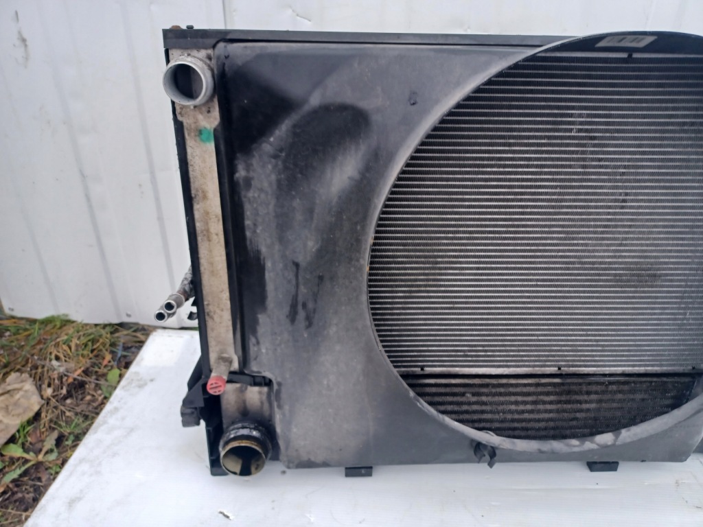 Bmw 7 e65 3.0d радіатор води комплект вентилятор 6921380 7795383 Недорого