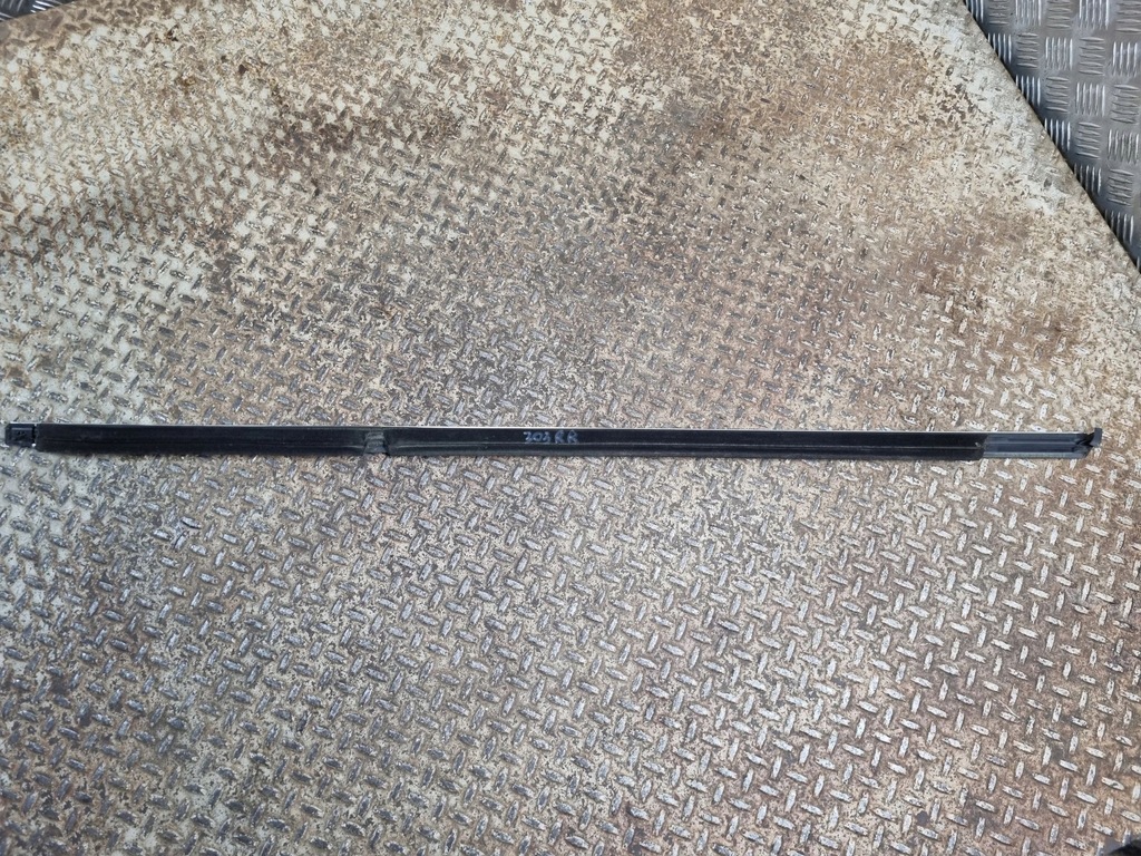 фото №8, 2020 mercedes-benz a w177 молдинг скло задній a1777350400