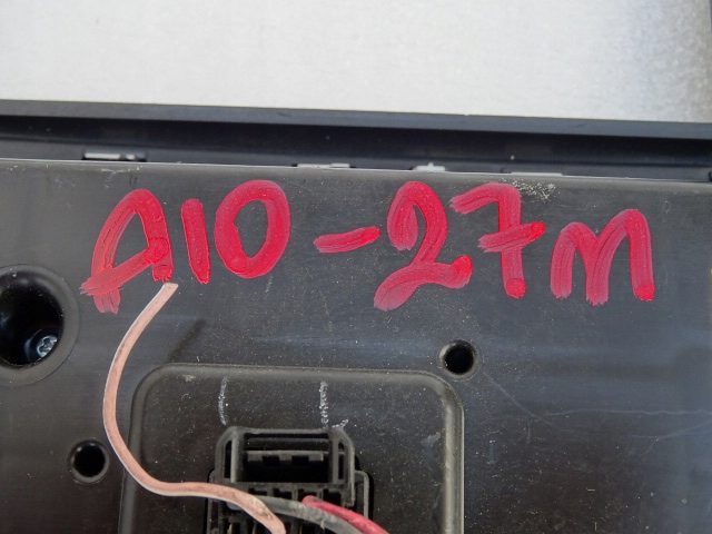 фото №12, Renault kadjar рамка панель радіо кондиціонер 681043286r