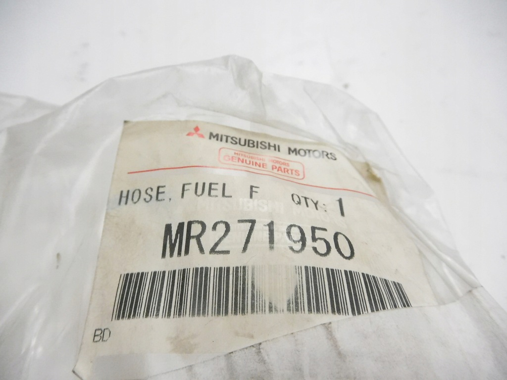 фото №8, Шланг пального mitsubishi carisma оригінальний номер mr271950