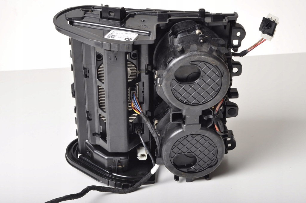 фото №6, Bmw ix3 g08 бардачок тунель зарядний пристрій 21r 5a010b7 5a1db18