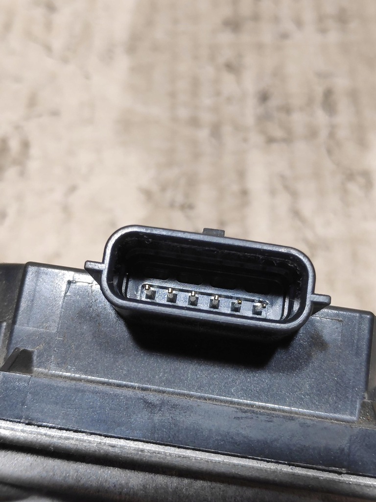 фото №6, Дроссельная заслонка 1.2tce dacia dokker 161206038r