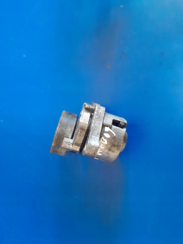 фото №1, Натяжитель hyundai i30 1.6 crdi d4fb