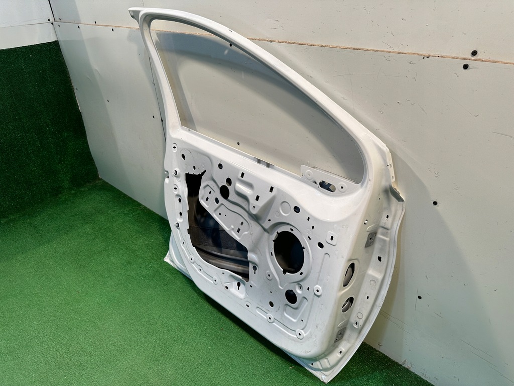 фото №14, Peugeot 2008 i 1 дверь левый перед передние левая