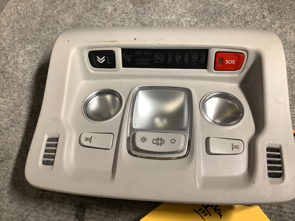 фото №1, Citroen c3 iii лампа освещение кабины 16-19