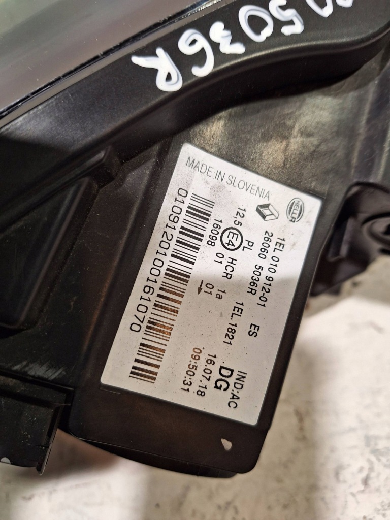 Лампа перед ліва 260605036r renault zoe 12- Ціна