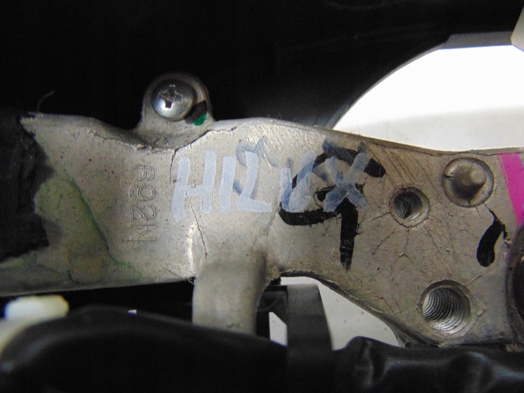 фото №15, Воздуховод кожаный круиз-контроль toyota hilux vii 2005-2012