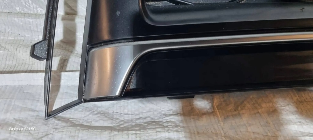 Решётка правая бампера передний audi a5 s line 8w6 Киев