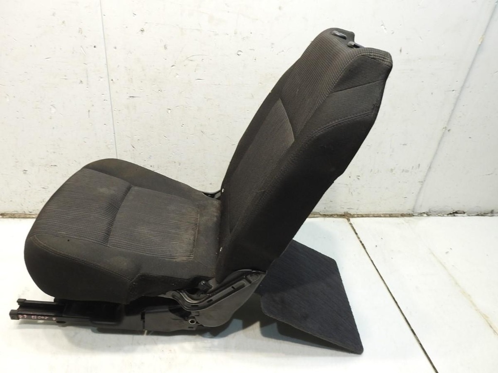 фото №7, Сидіння правий задня ii ряд peugeot 5008 i .