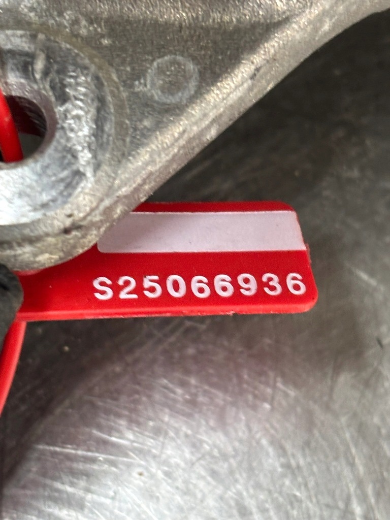 фото №4, Генератор renault clio v 5 dacia duster ii 2 231004402r