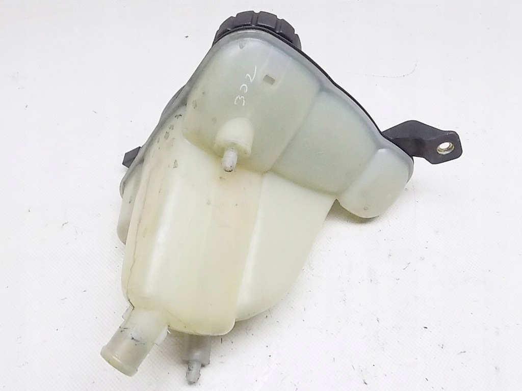 фото №16, Бак расширительный mercedes w251 r320 3.0 cdi v6