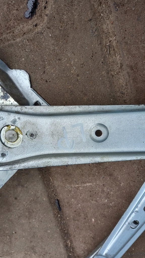 фото №2, Pod.szyby лівий перед opel zafira b 06r