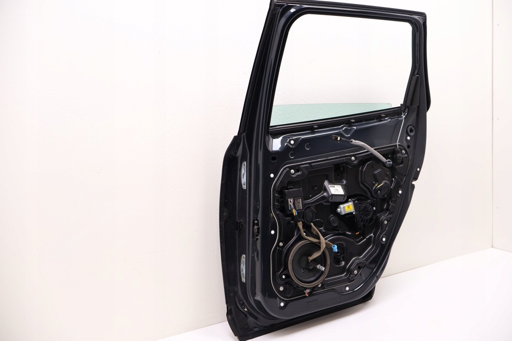 фото №8, Volvo xc60 i lift дверь правое задняя 492-46