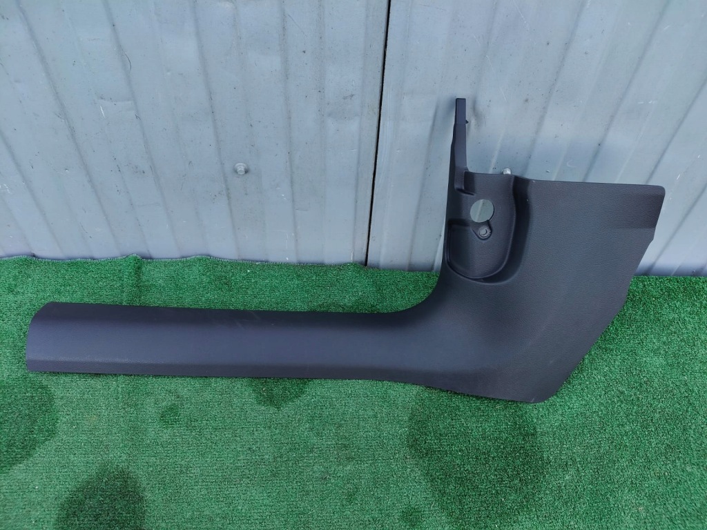 фото №1, Audi a6 4k c8 захист молдинг поріг ліва 4k1867271