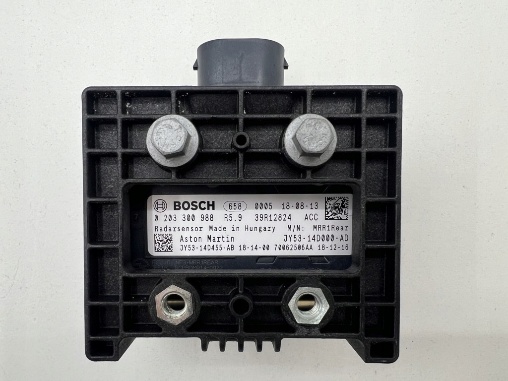 Купить Радар модуль бампера заднего aston martin vantage iv 2018-2025