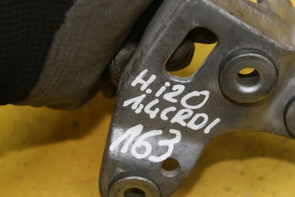 фото №8, Кронштейн опора кронштейн hyundai i20 1.4 crdi