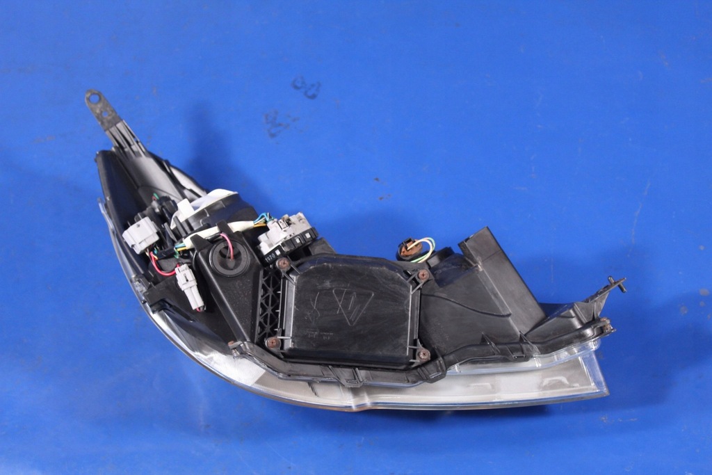 фото №13, Ксенон фара левый outback iv legacy v 09-14r uk