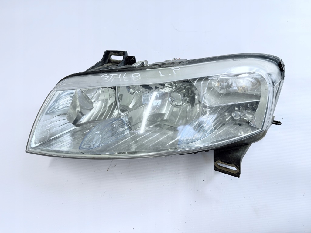 Купить Лампа левая фара левый перед fiat stilo