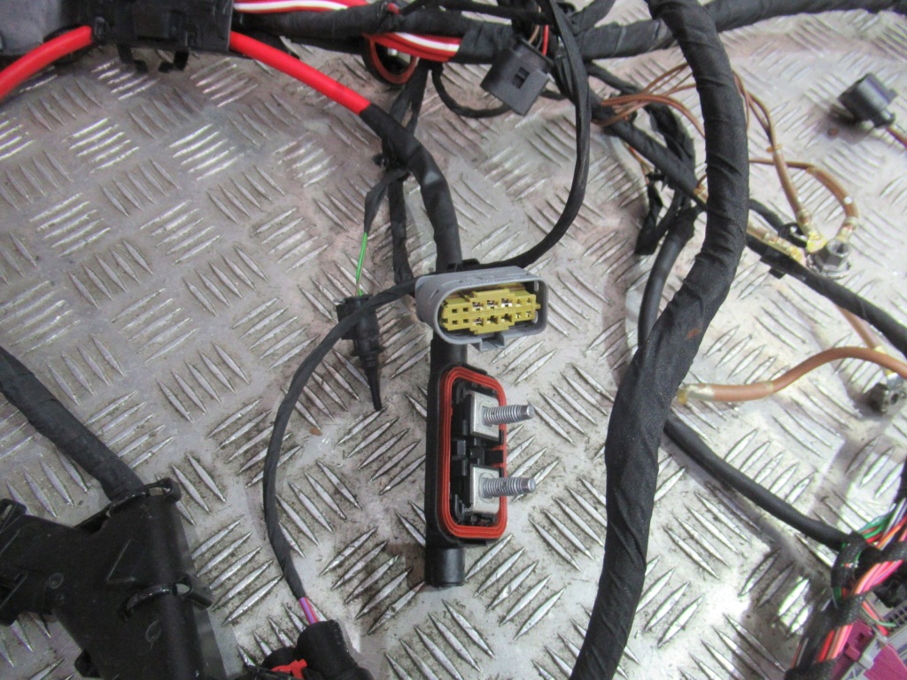 Жгут электропроводка отсек mercedes gt amg 5.3 x290 с Разборки