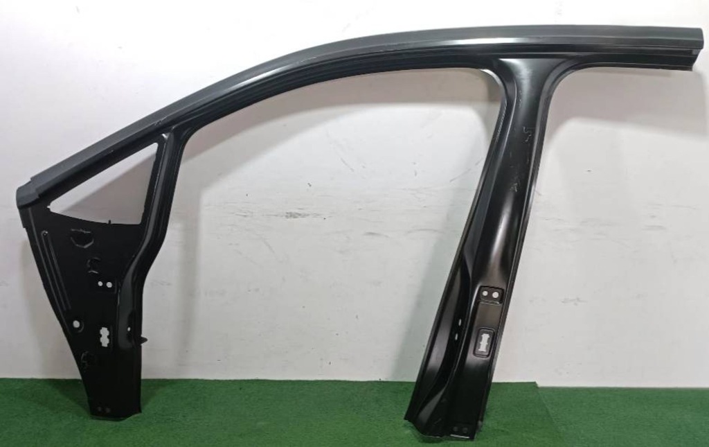 фото №1, Блок двигателя обшивка четверть рамка vw touran iii 5ta