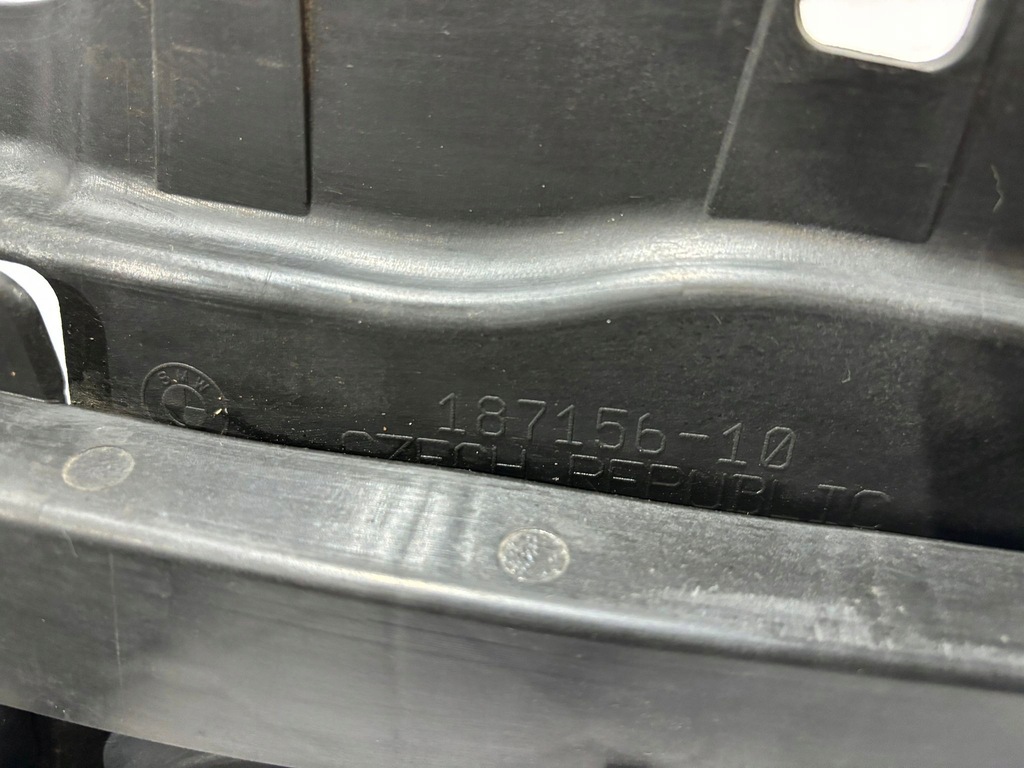 фото №6, Bmw 5 g30 / g31 воздуховод воздуха - 16042