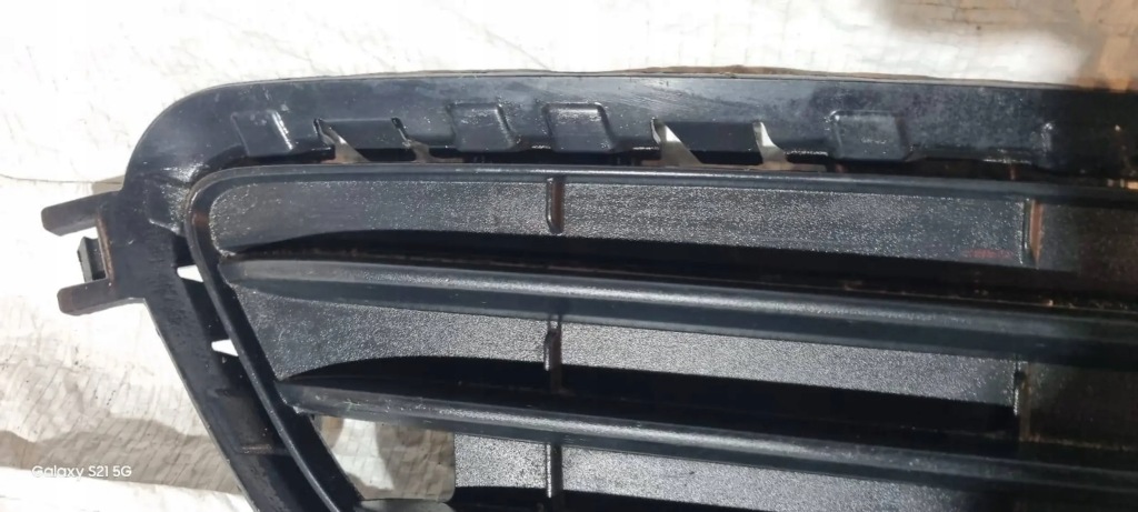 Решётка бампера левая передняя bmw x1 f48 f49 Недорого