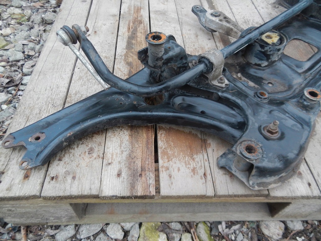 фото №5, Підвіска підрамник важелі vw caddy iii lift skoda yeti superb ii 10-