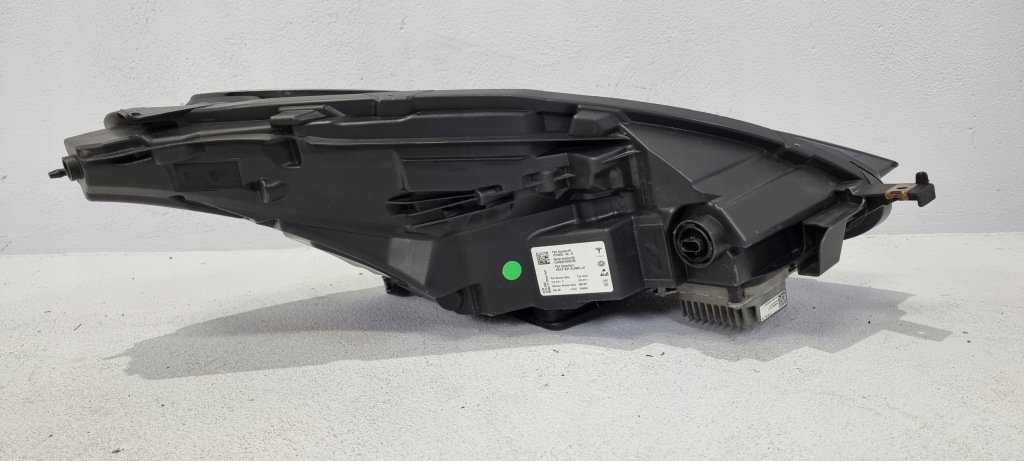 Фара левый перед передняя tesla 3 рестайлинг  y full led 21-23 Цена