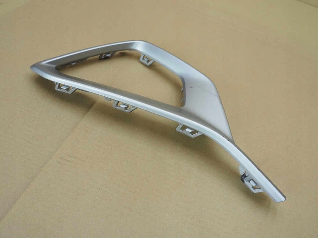 фото №10, Audi q2 81a 2021 рамка бампера левый задняя 81a807967