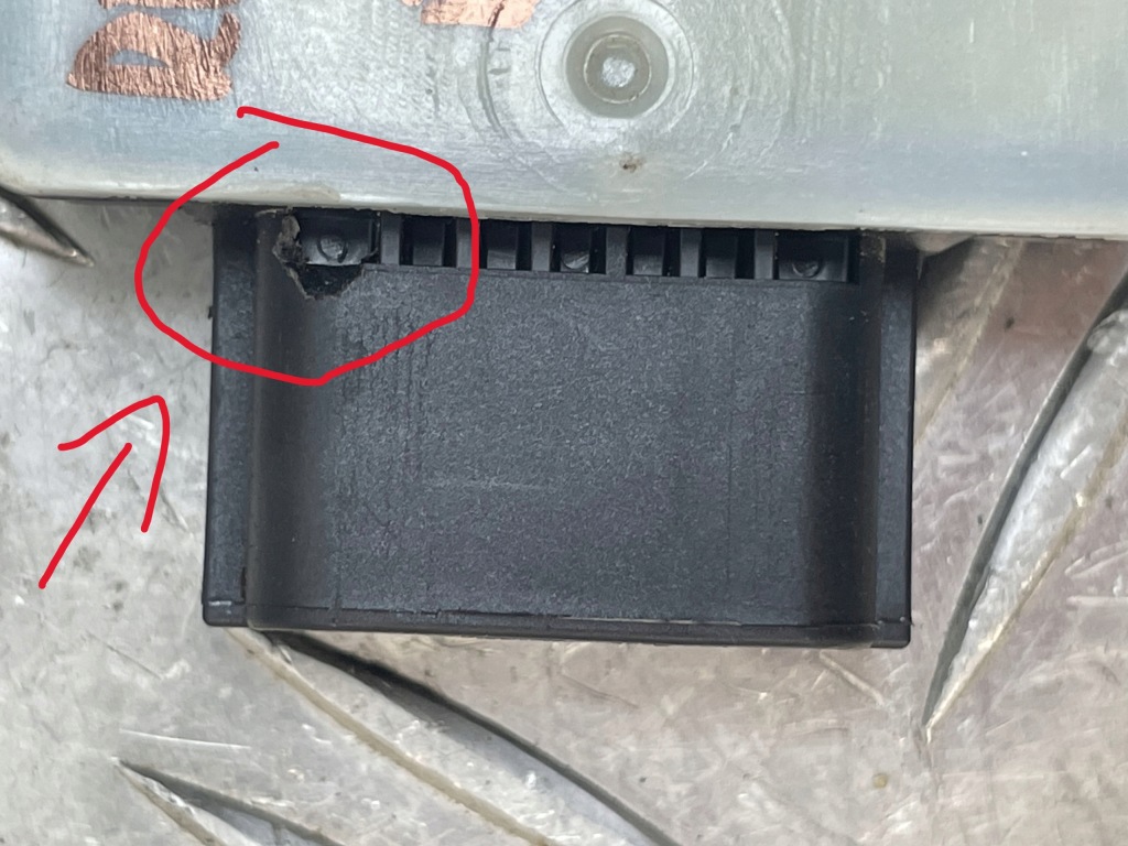 фото №9, Renault clio v радар мертвого pola наближення 284e74000r 284s44210r