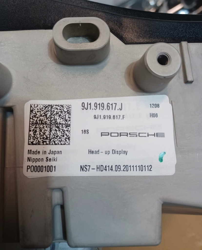 фото №8, Head up porsche taycan 9j1