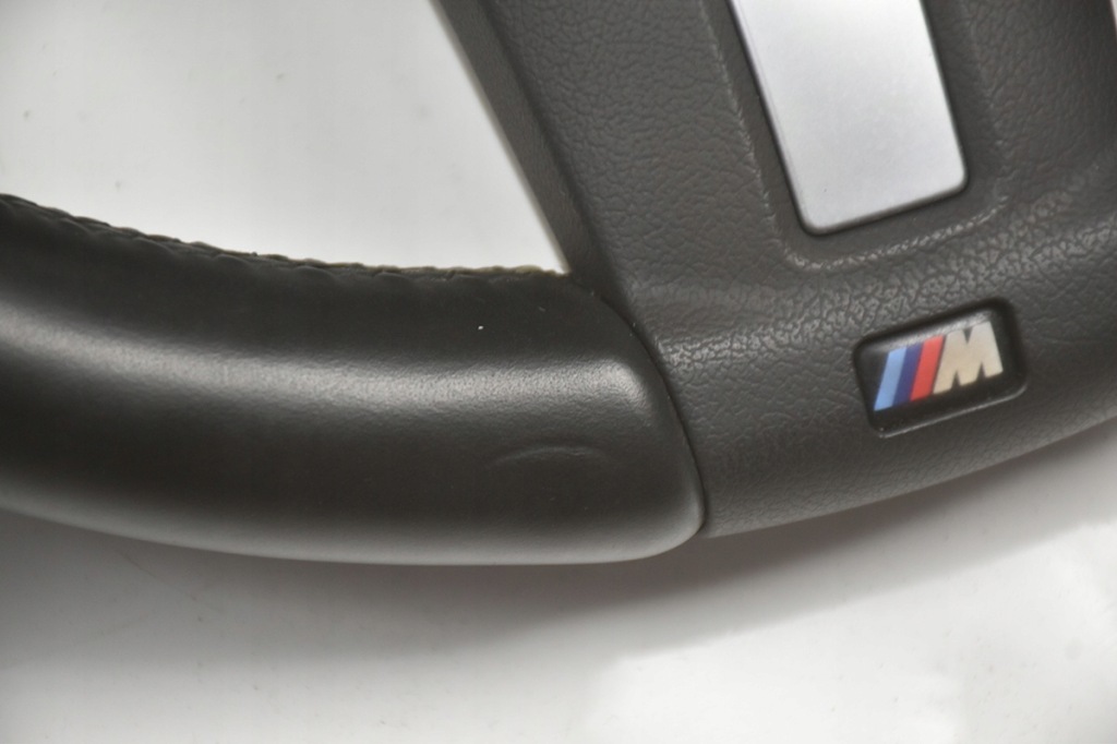 фото №9, Повітропровід багатофункціональний bmw 1 f20 f30 f31 m-pakiet пелюстки перемикання