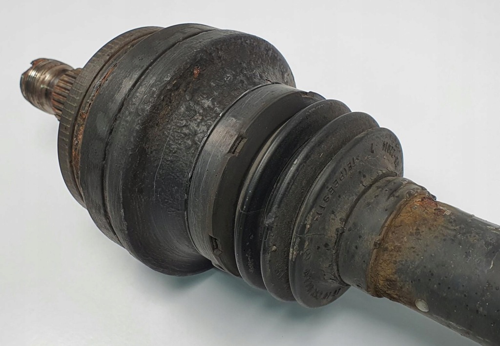 фото №5, Приводной вал левая левый задняя mercedes w204 3.5 v6