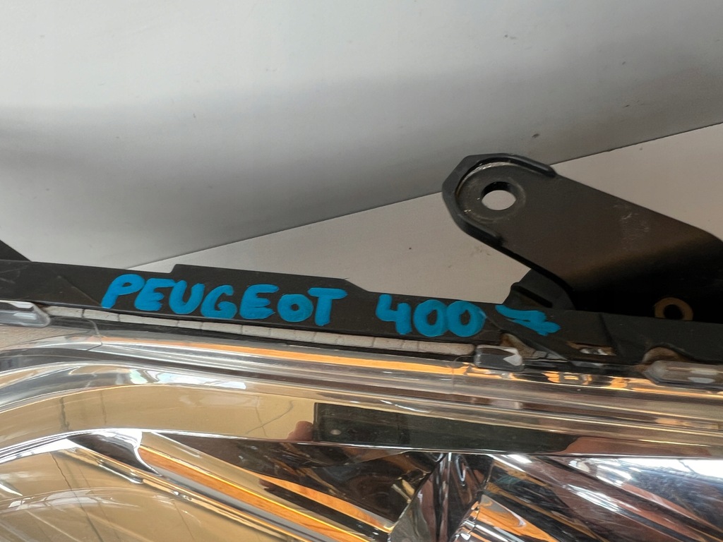 фото №8, Лампа передняя правая peugeot 4007 обычная линза