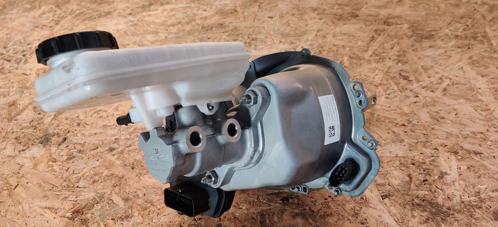 фото №6, Насос тормозная усилитель тормозов tesla model y 2024 1188671-50-b 1188671