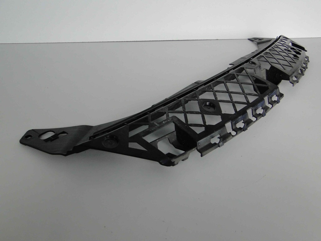 фото №4, Mercedes a klasa w177 рама верхний pas бампера amg