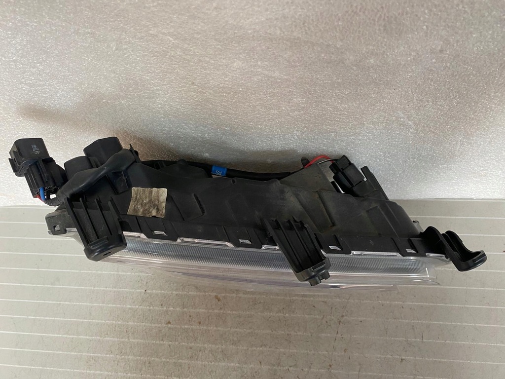 фото №7, Противотуманная фара правый led drl hyundai santa fe iii lift 92202-2w5