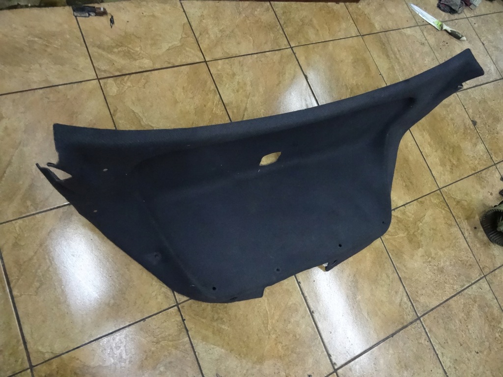 фото №3, Mercedes w203 обивка крышки