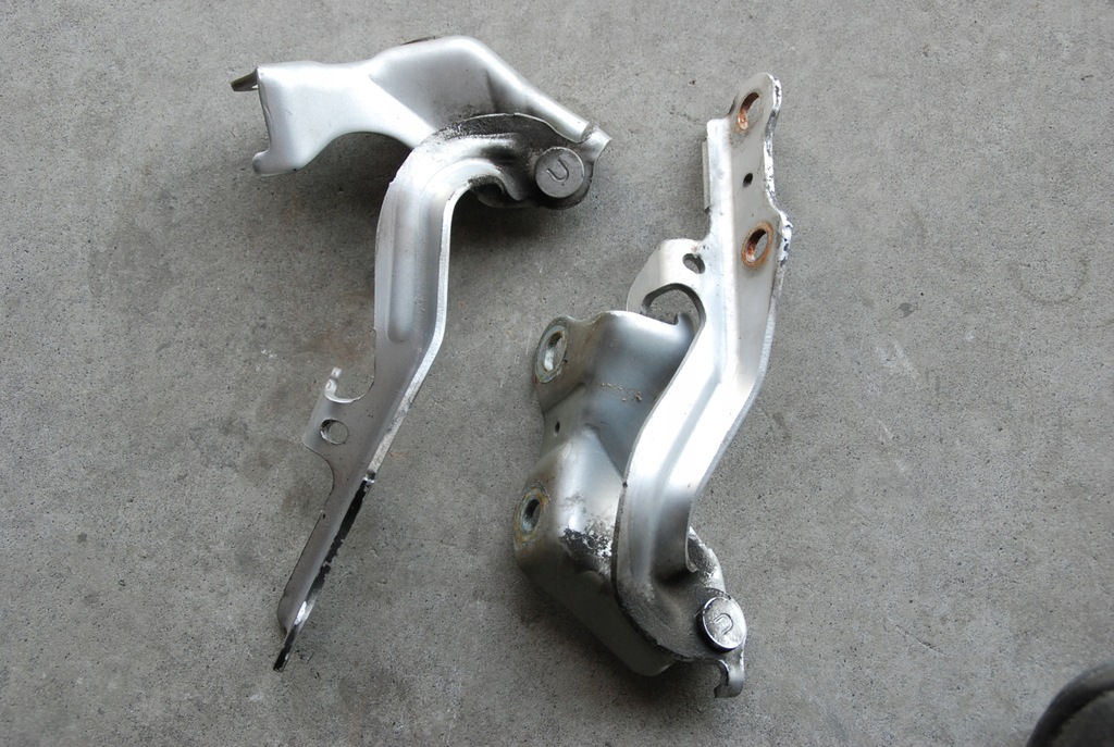 фото №1, Петля петлі капот комплект lexus rx 400h