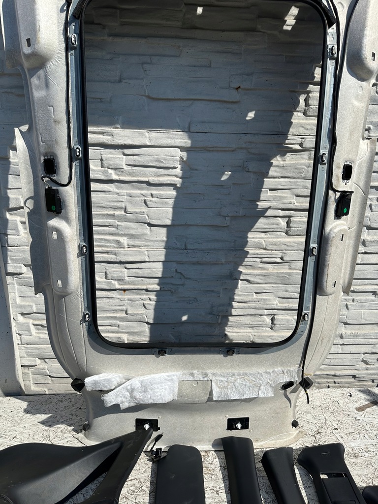 фото №10, Kuga mk3 стеля st czarna панорама