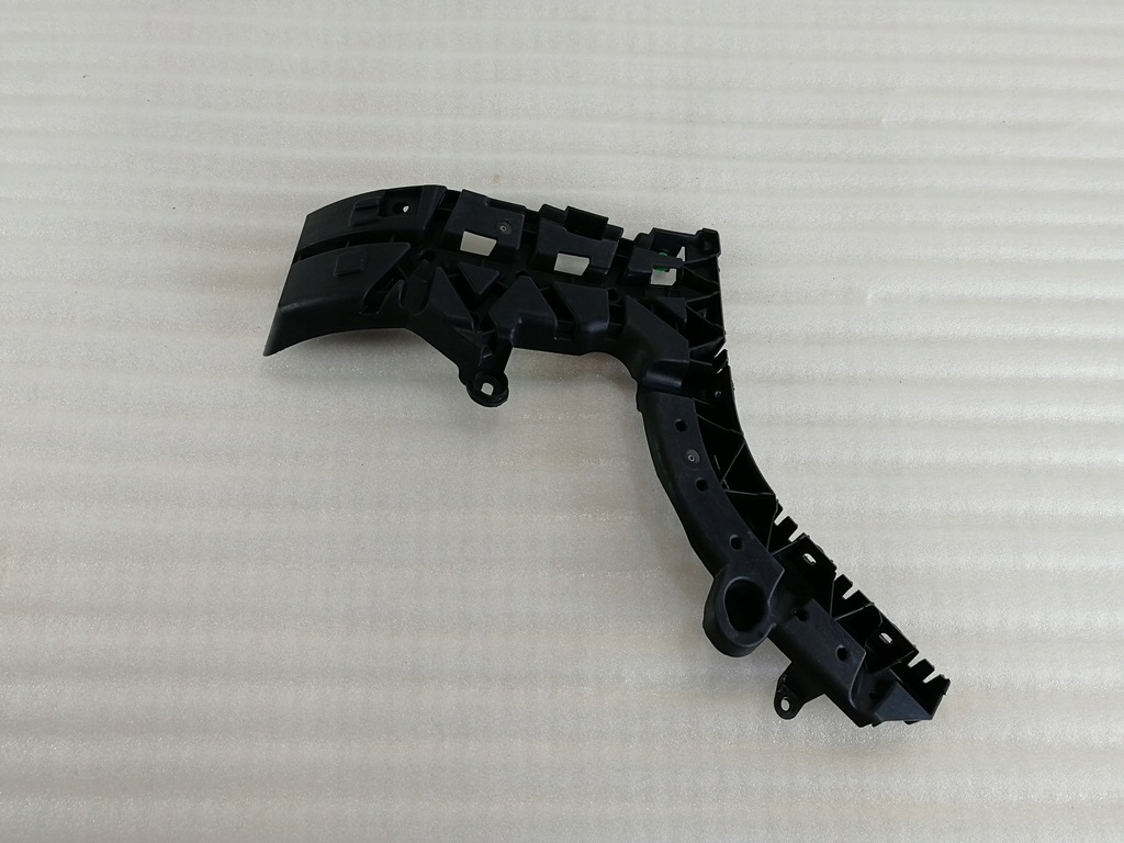 фото №1, Volvo v60 ii напрямна бампера лівий задня 31455501