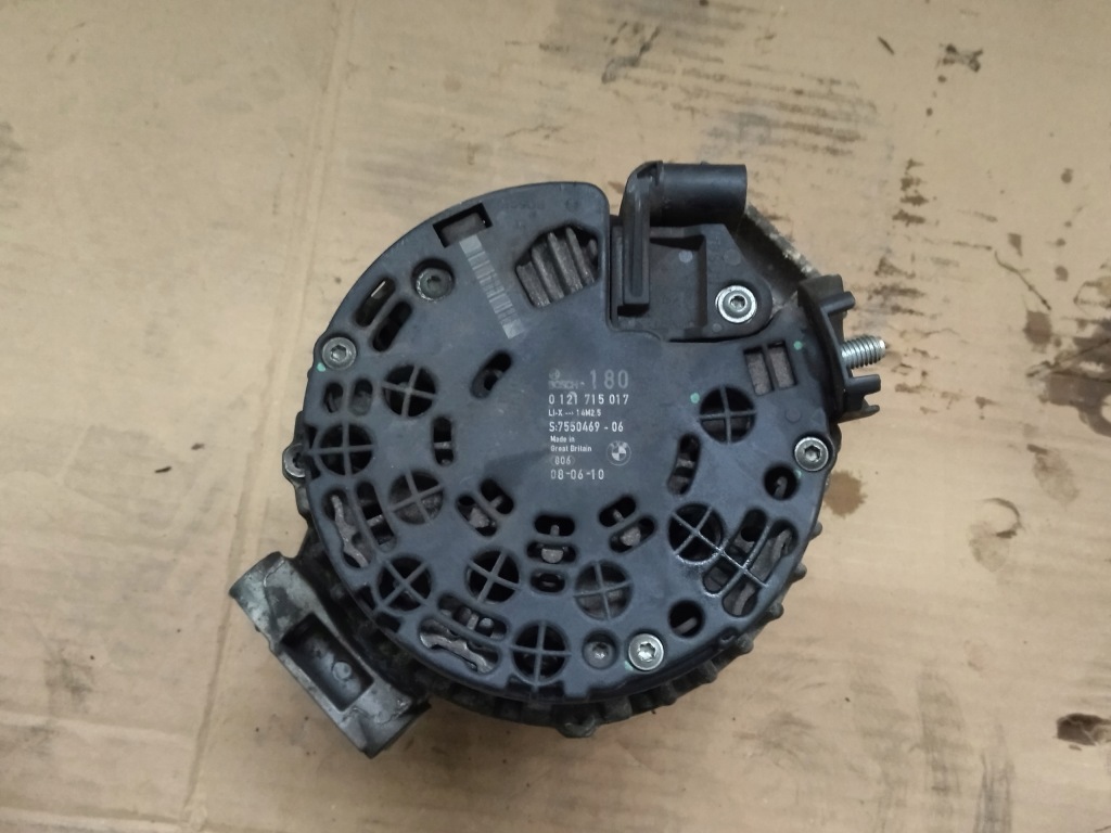 Генератор bmw 2.0 n43b20aa - 0121715017 Зі Шроту
