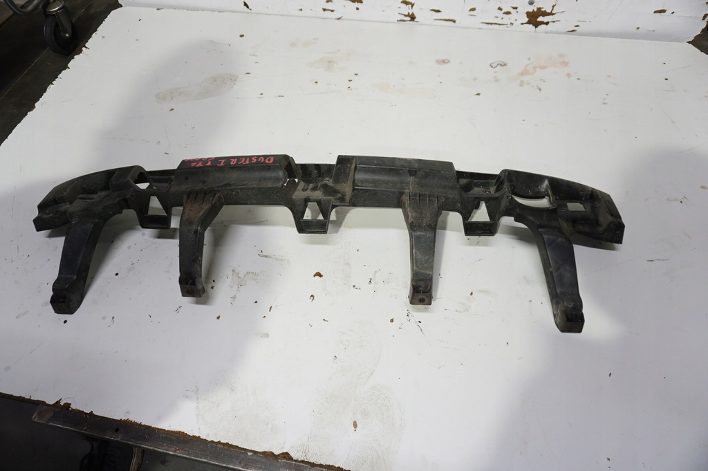 фото №1, Напрямна бампер задня балка dacia duster 1 i