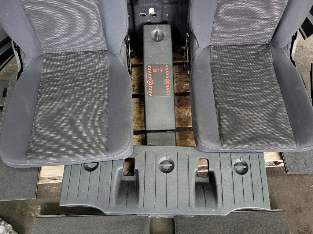 фото №11, Renault scenic ii lift сиденье обивка защита ремни крепления iii ряд