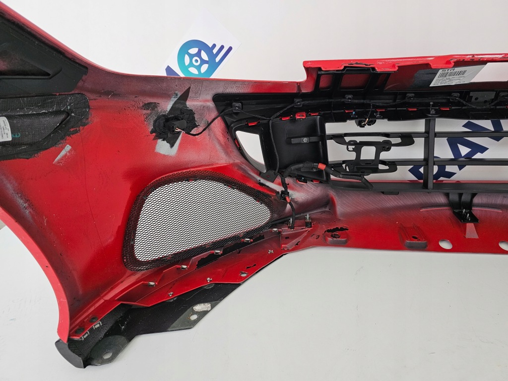 Бампер передний ferrari portofino m рестайлинг  pdc карбон Доставка