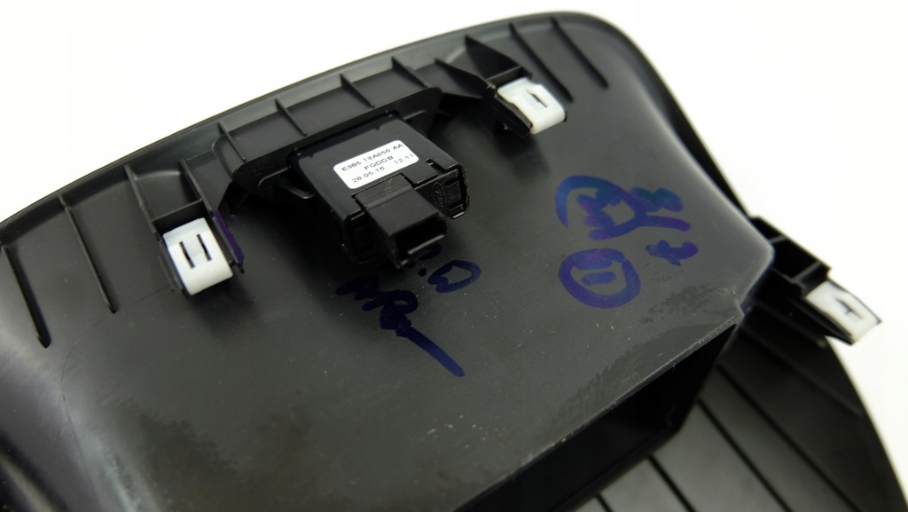 фото №7, Ford ka plus козырёк защита дисплея g1b5-a046b74-a