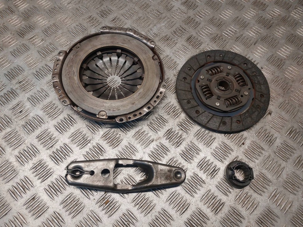 фото №6, Сцепление диск + прижим + подшипник выжимной seat ibiza iii 02t141719c