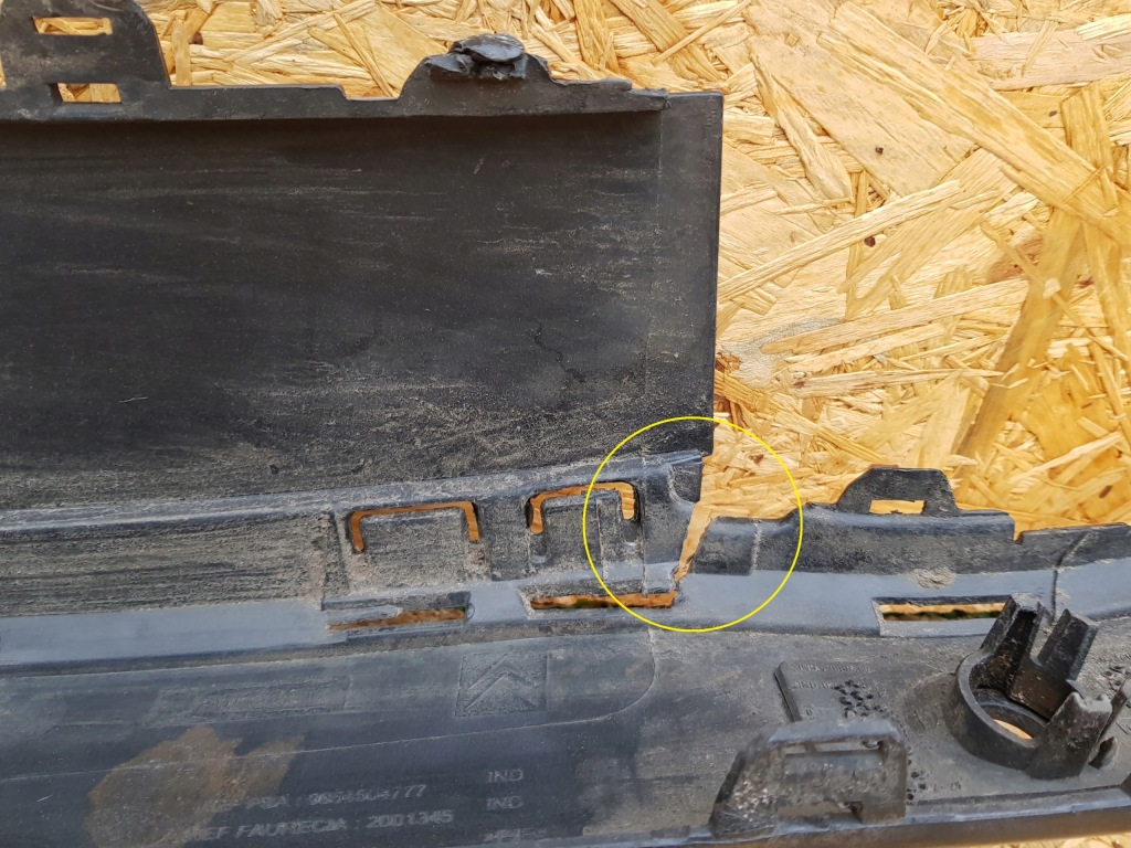 фото №12, Citroen c4 picasso 06- накладка молдинг бампера задняя 4xpdc 9654504777