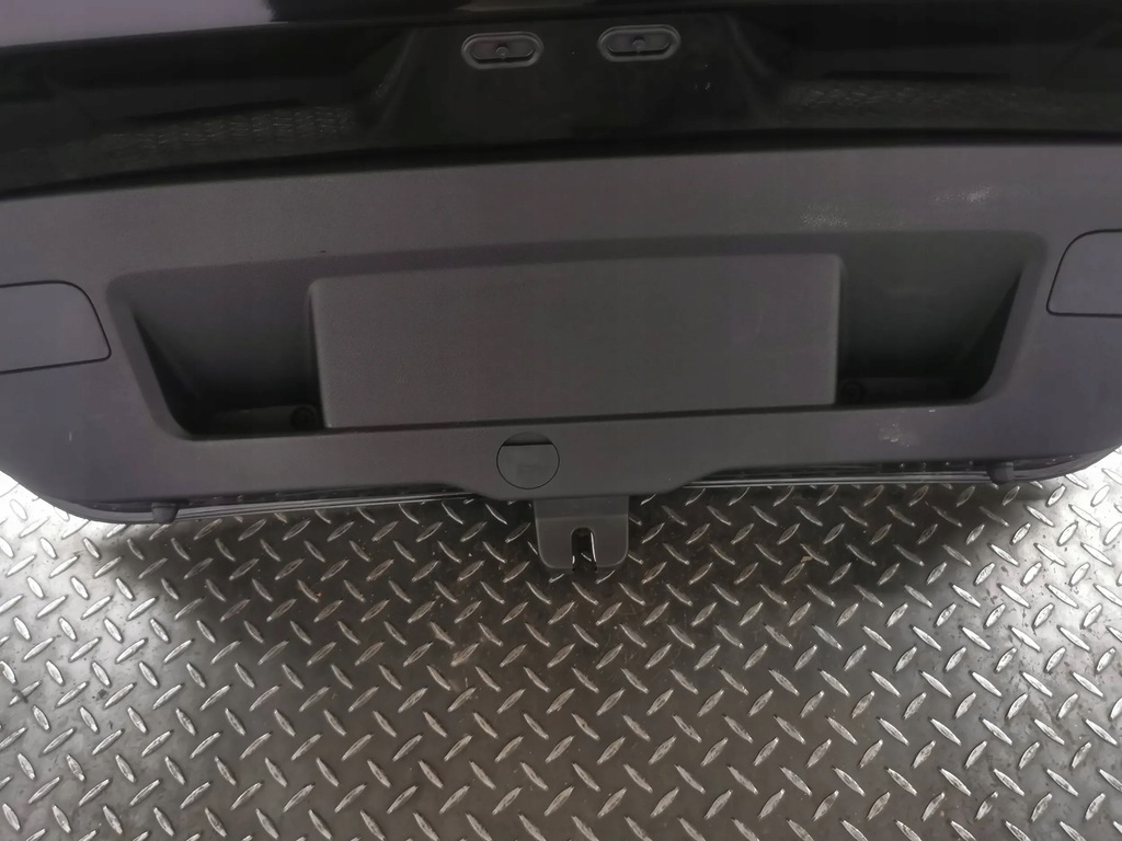 фото №7, Кришка багажника багажника задня vw jetta vi оригінальний номер 5c6 lo41