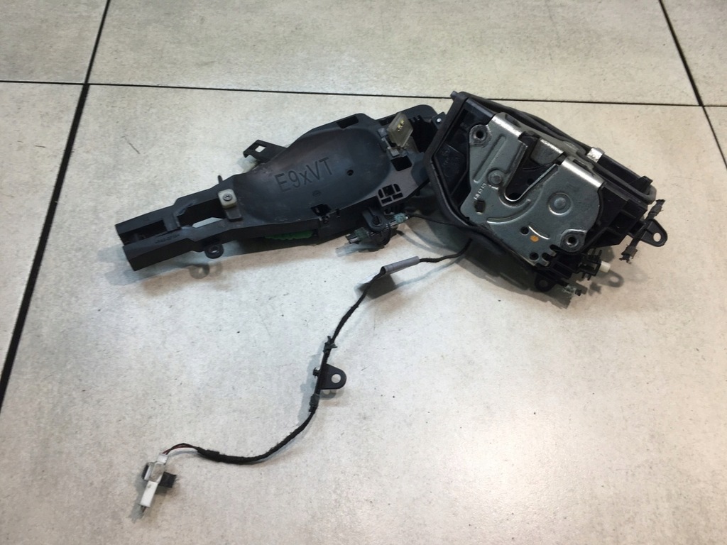 фото №4, Замок двері лівий bmw 3 e92 7 pin 7202143